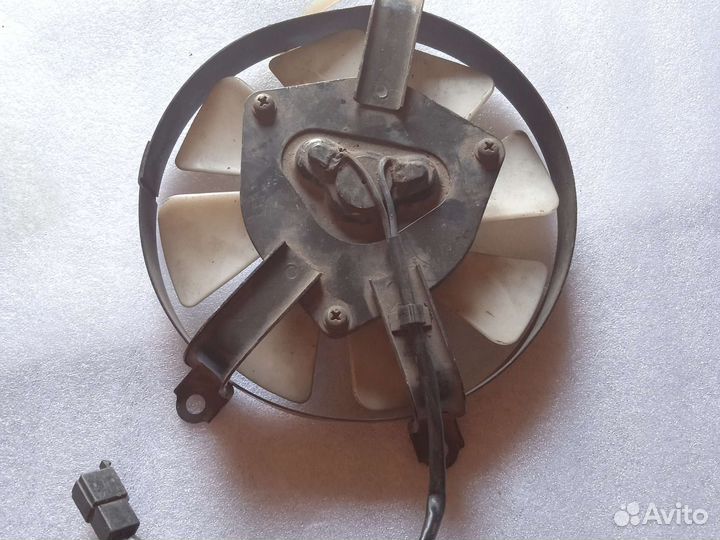 Вентилятор охлаждения Kawasaki ZZR 400/600-2