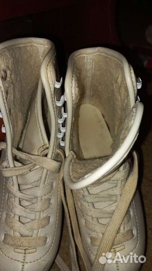 Коньки фигурные для девочки разм 33