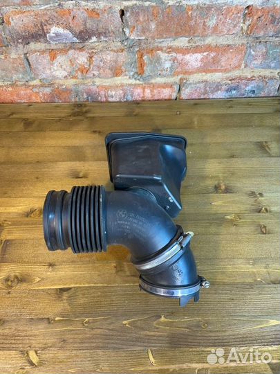 Патрубок воздушного фильтра Bmw 5 F11 N52B30 AF