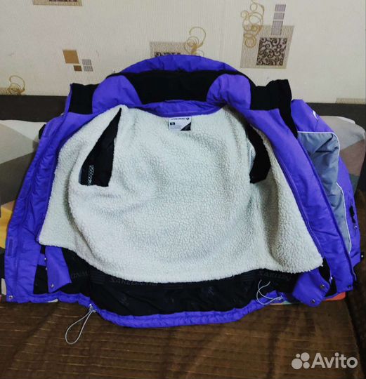 Горнолыжная куртка женская 44 размер