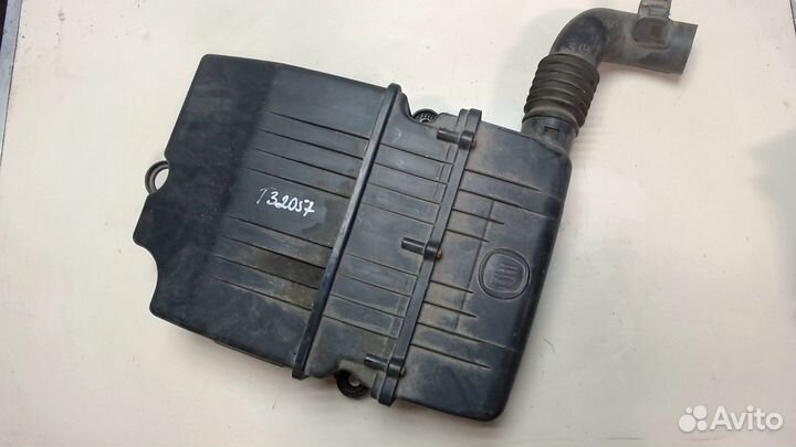 Корпус воздушного фильтра Fiat 500 2007, 2008