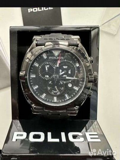 Часы Police