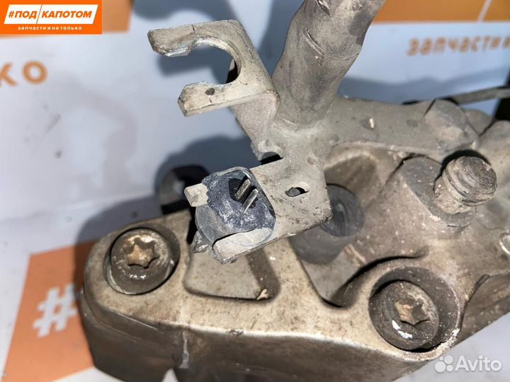 Суппорт тормозной передний левый Audi A6 4F0615123