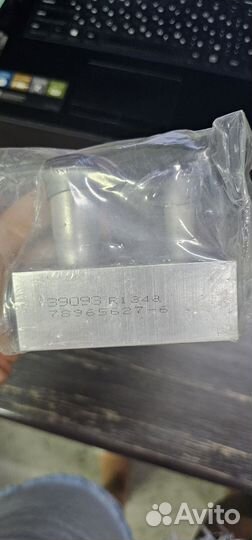 Клапан компрессора кондиционера Chrysler/Dodge