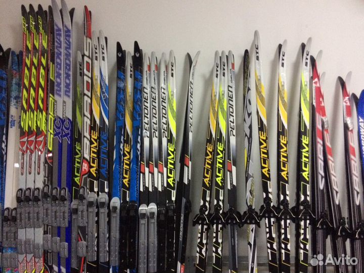 Лыжи,Лыжные комплекты,ботинки,палки,крепления и др