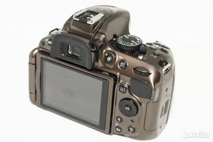 Nikon D5200 bronze тушка
