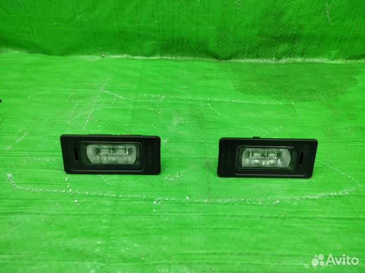 Фонарь подсветки номера 2 шт. Audi A4/A7/Q3/Q5/Q7