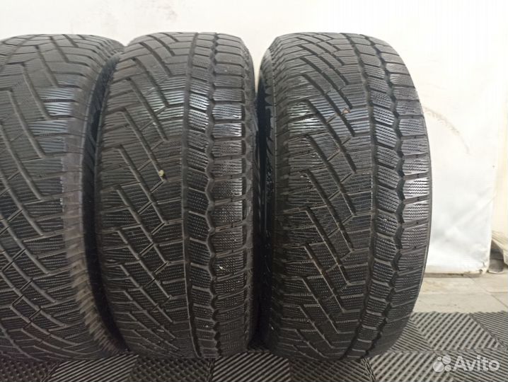 Gislaved Soft Frost 200 SUV 235/55 R17