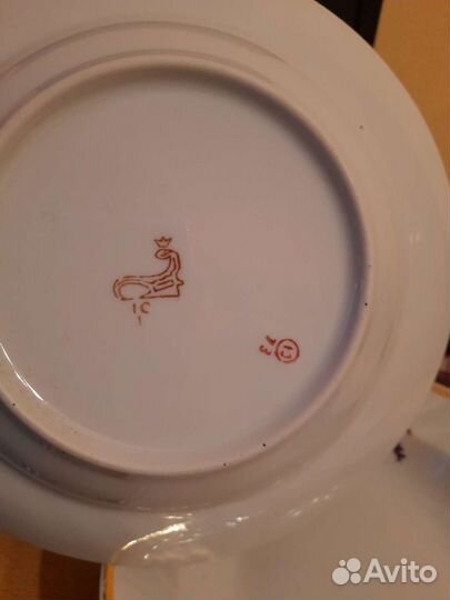 Тарелка фарфоровая СССР