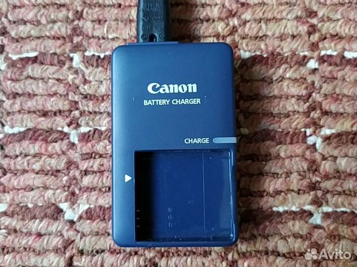 Зарядное устройство