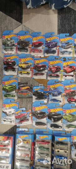 Машинки Hot Wheels