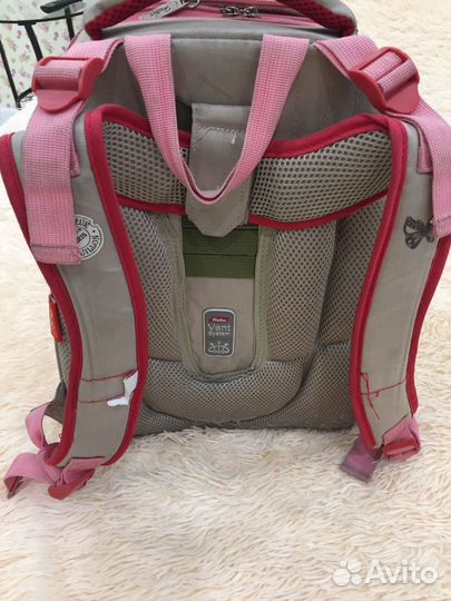 Рюкзак школьный
