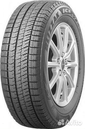 Bridgestone Blizzak Ice 215/45 R17 87S