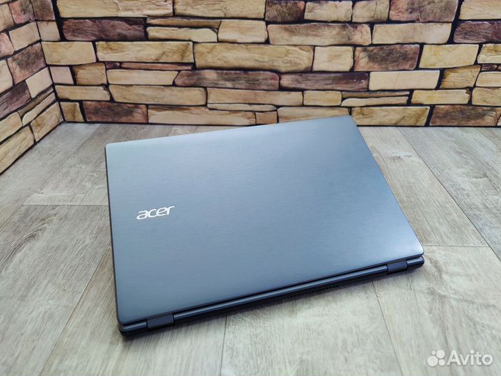 Ноутбук Acer (17.3 Экран / Intel core i5 )