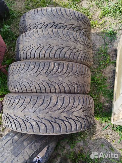 Yokohama Ice Guard Studless IG50 235/55 R19 101T