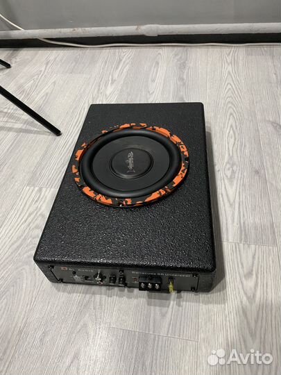 Продам сабвуфер