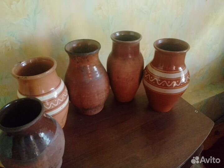 Глиняная крынка