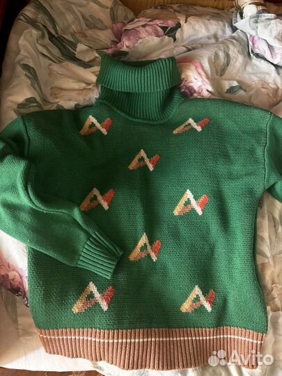 Свитер akhmadullina dreams