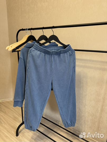 Костюм спортивный женский