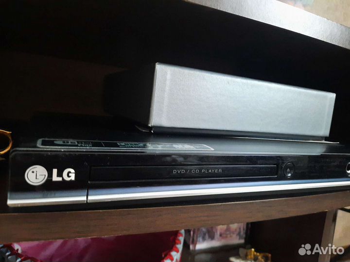 Видеомагнитофон