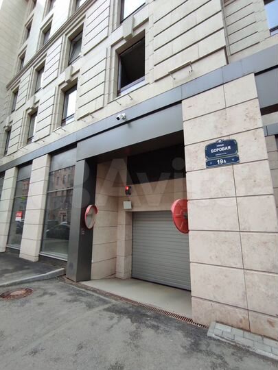 Машиноместо, 14 м²