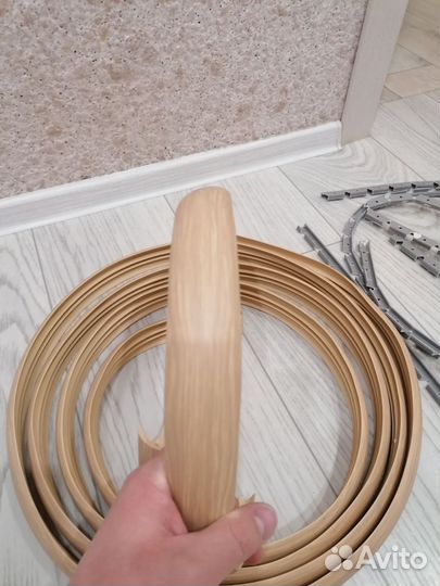 Гибкий напольный профиль(плинтус)