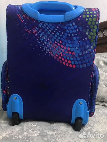 Чемодан на колесах детский