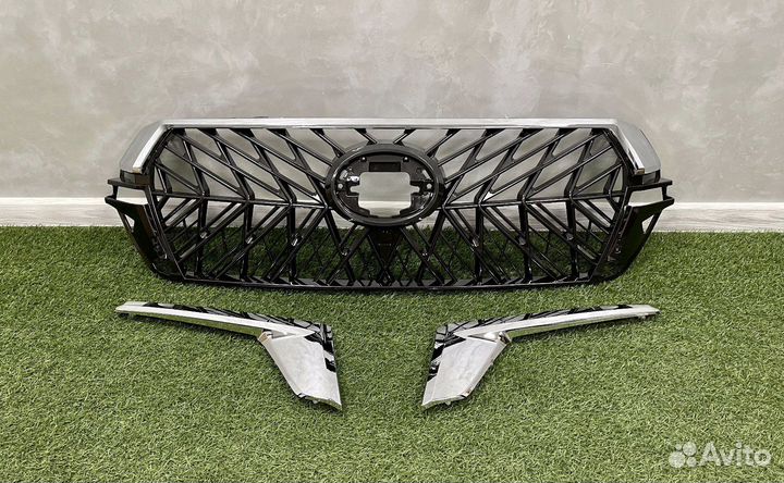 Решетка радиатора TRD toyota land cruiser 200 2016