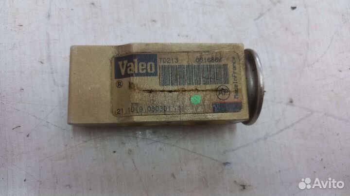 Клапан испарителя Peugeot 607