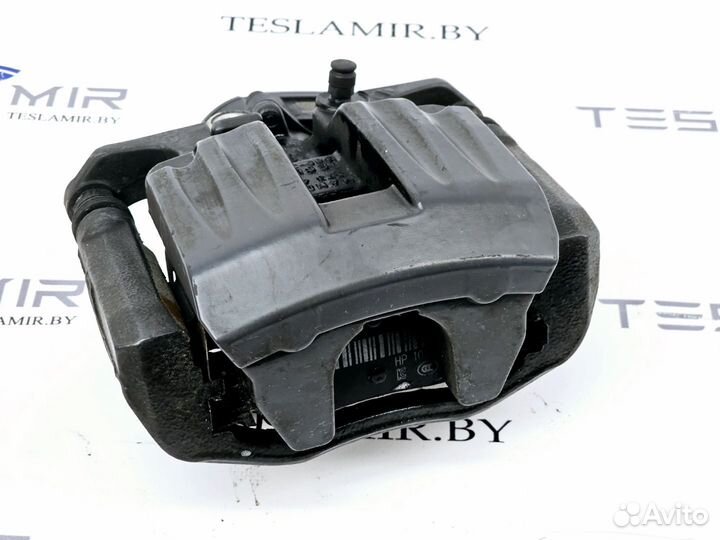 Суппорт тормозной задний правый Tesla Model S