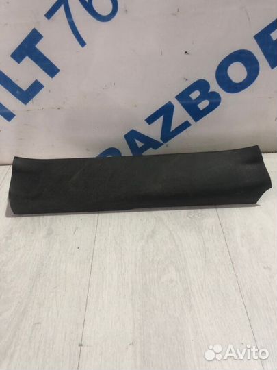 Обивка порога задняя mazda CX-7 2.3 ат