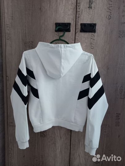 Спортивный костюм женский, размер-42