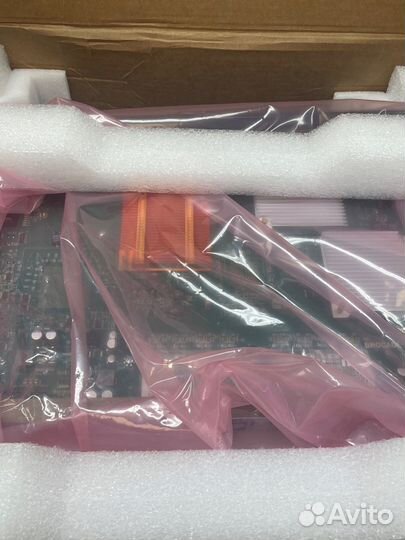 Brocade CR16-8 60-1002054-12 Rev.D