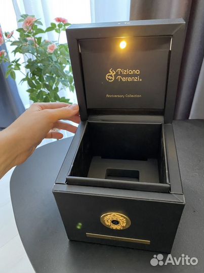 Коробка от духов Tiziana Terenzi Gumin