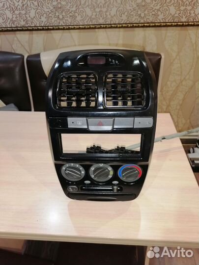 Центральная консоль hyundai accent