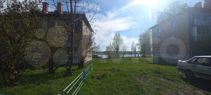 2-к. квартира, 42,7 м², 1/3 эт.