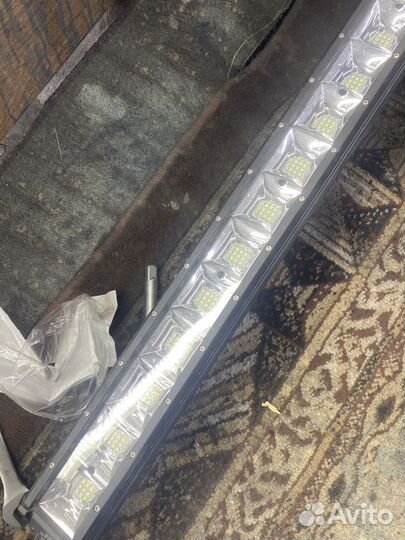 Световая диодная балка