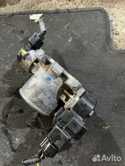 Заслонка дроссельная Toyota Land Cruiser Prado 120