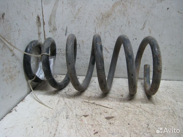 Пружина задняя Хонда CR-V 2003г 2л 110кВт бензин