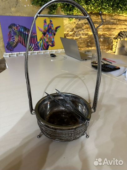 Корзина для угля с щипцами