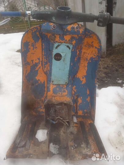 Облицовка мотороллер муравей