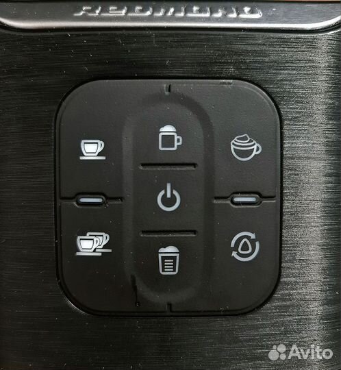 Кофеварка рожковая Redmond RCM-1512