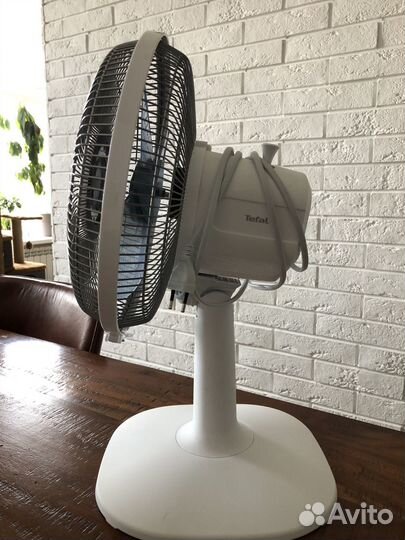 Вентилятор настольный Tefal