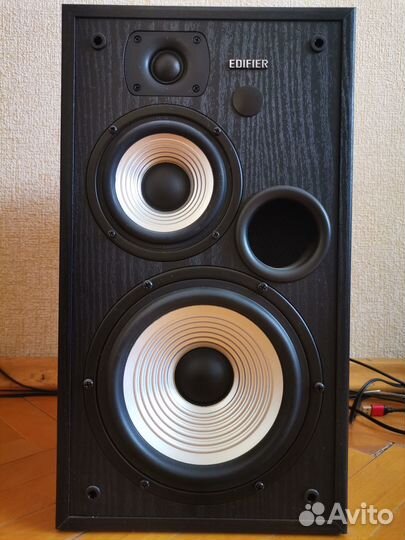 Акустические колонки edifier R2700