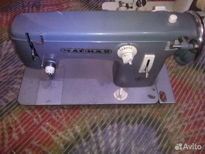 Швейная машинка