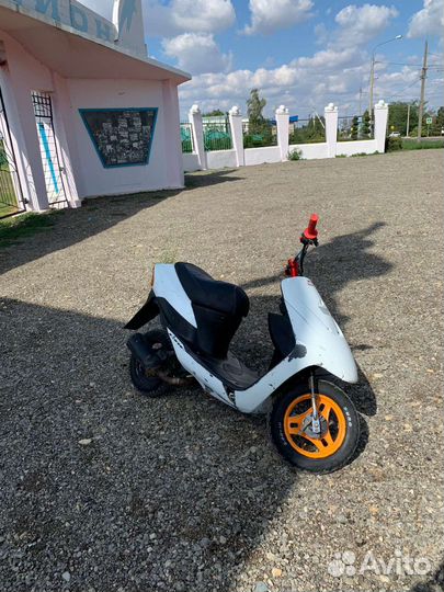 Suzuki Lets 2