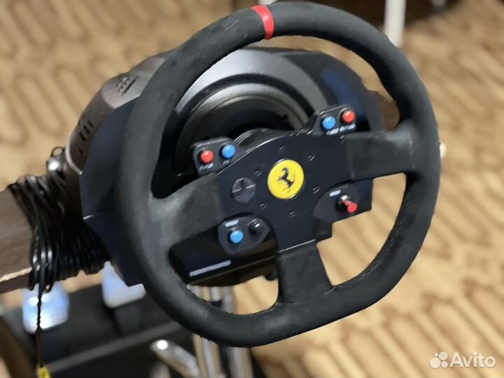 Руль ThrustMaster T300 Ferrari Integral Racing