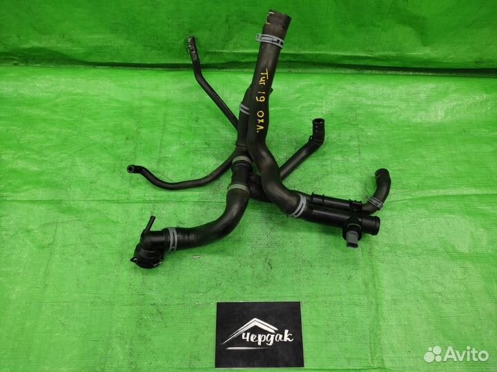 Патрубок системы охлаждения Volkswagen Tiguan