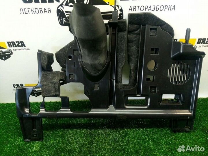 Обшивка торпеды Audi A4