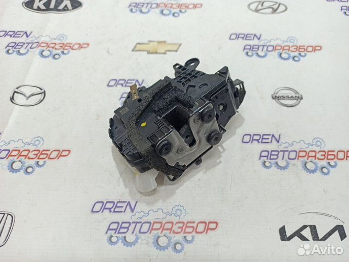 Замок боковой двери передний левый Renault Arkana